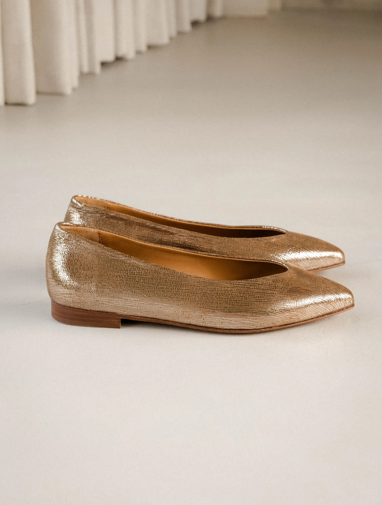 alyssa_6-3.webp Women Bobbies Ballet Flats | Alyssa