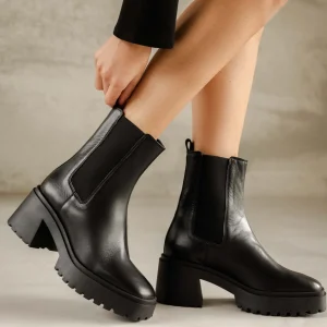 Women Bobbies Ankle Boots | Amara