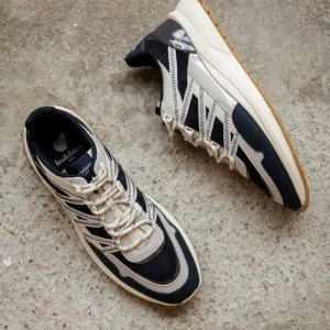 Bobbies Sneakers | Apollo