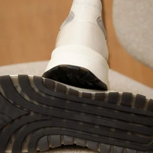 Bobbies Sneakers | Apollo