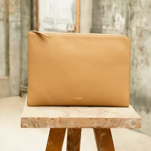 Women Bobbies Laptop Sleeves | Belize