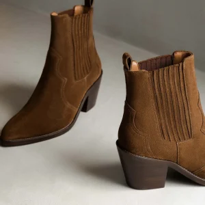 Women Bobbies Ankle Boots | Dakota