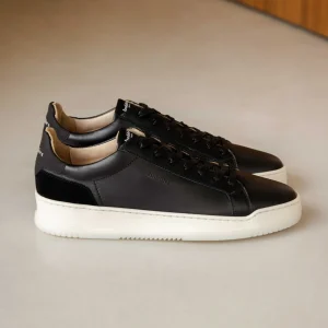 Bobbies Sneakers | Daniil