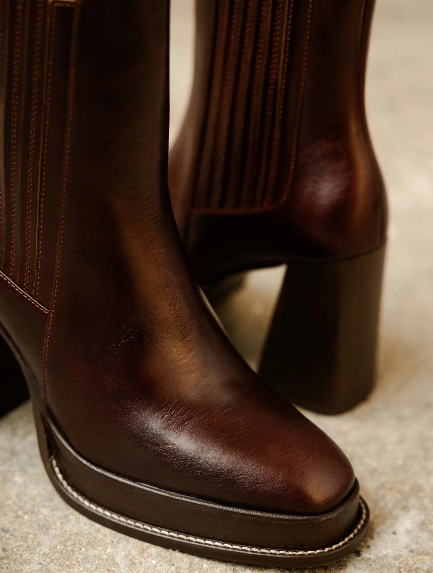 deva_5-3.webp Women Bobbies Platforms & Clogs | Ankle Boots | Deva