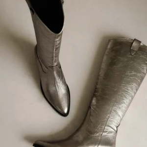 Women Bobbies Knee High Boots | Dolores