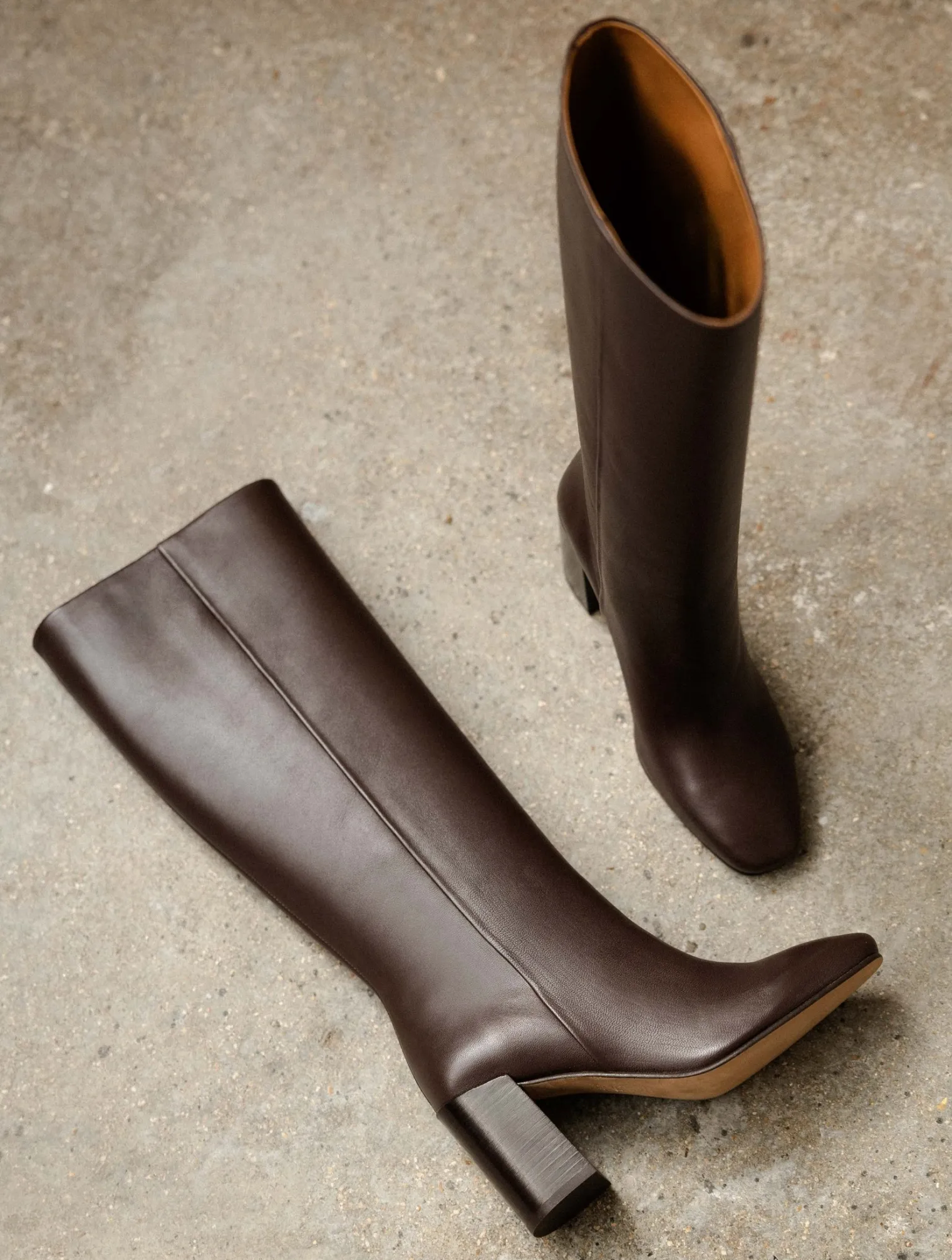 hisa_0-1.webp Women Bobbies Knee High Boots | Hisaé
