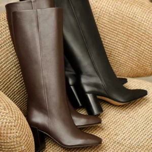 Women Bobbies Knee High Boots | Hisaé