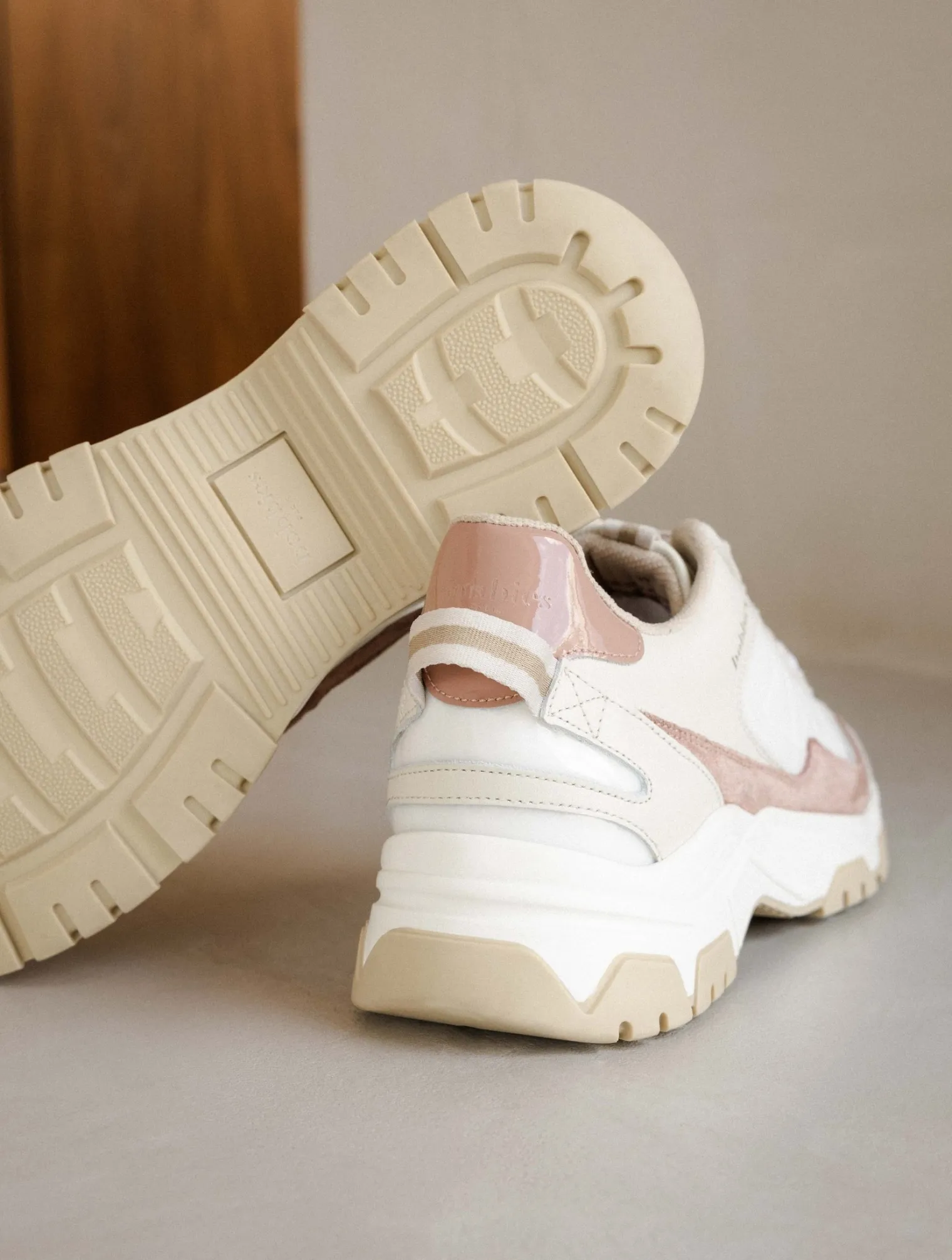 kiwa_5-1.webp Women Bobbies Sneakers | Kiwa