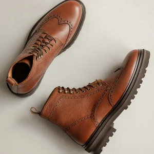 Bobbies Boots | Leandro