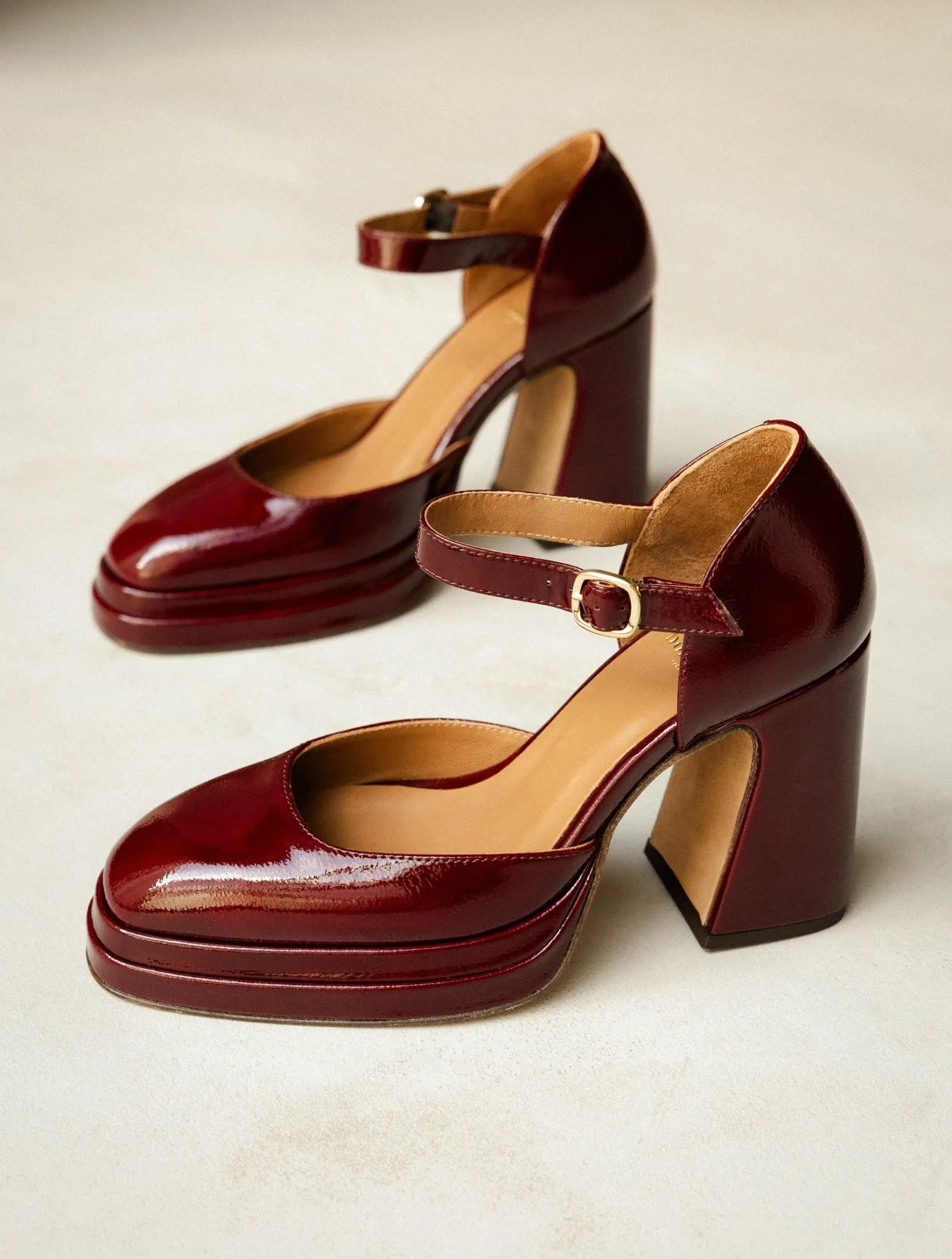 michelle_2.webp Women Bobbies Heeled Sandals | Platforms & Clogs | Michelle