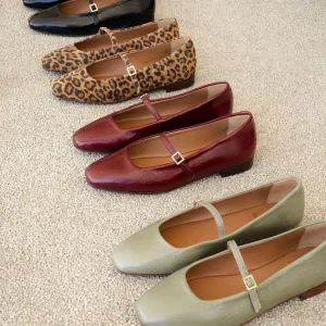 Women Bobbies Ballet Flats | Mikie