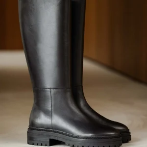 Women Bobbies Knee High Boots | Perry