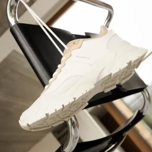Women Bobbies Sneakers | Rinjani
