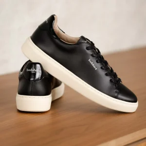 Women Bobbies Sneakers | Sanna