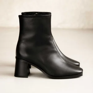 Women Bobbies Ankle Boots | Scarlett