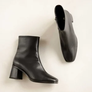 Women Bobbies Ankle Boots | Scarlett