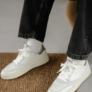 Bobbies Sneakers | Thanassi