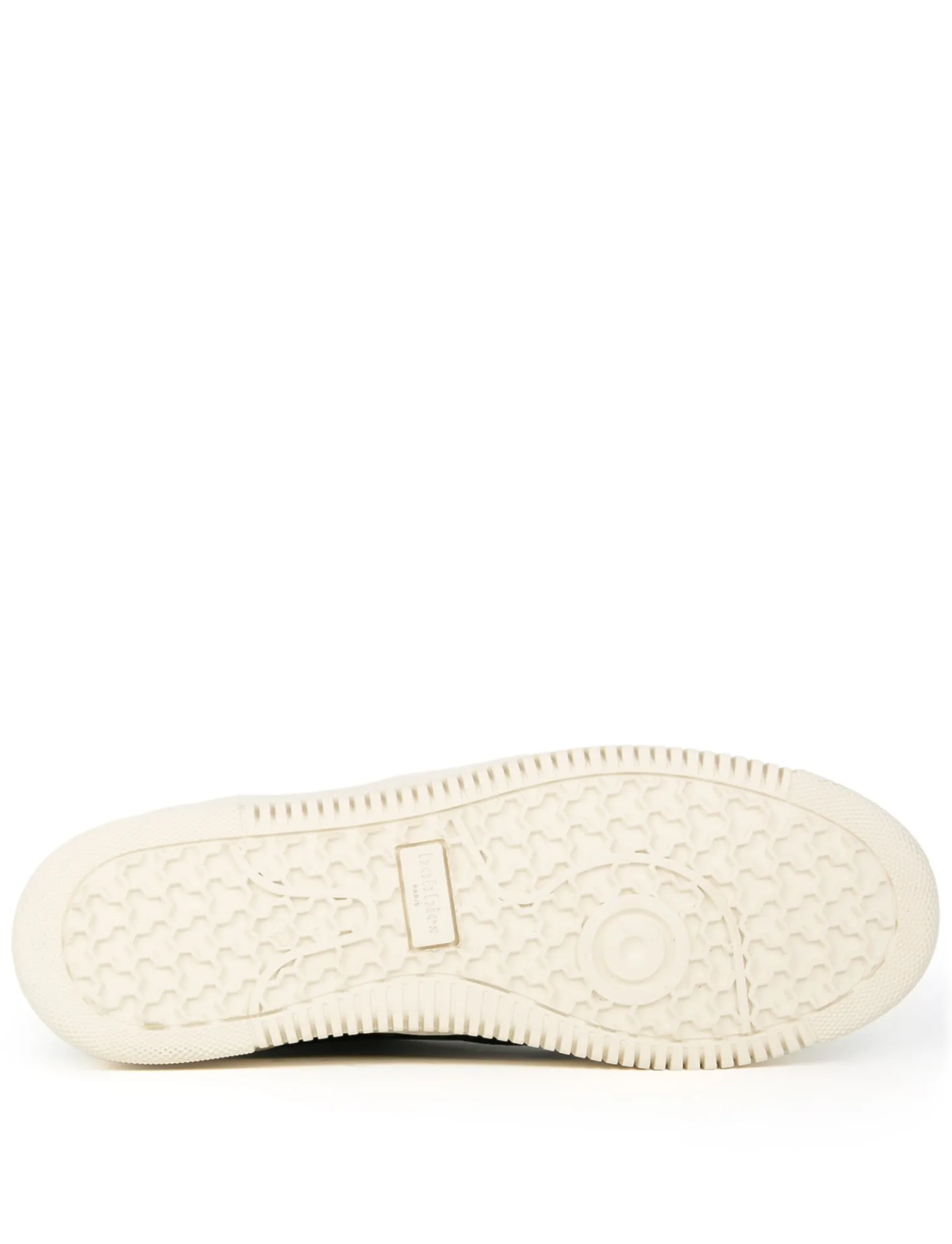 travis_10-2.webp Bobbies Sneakers | Travis