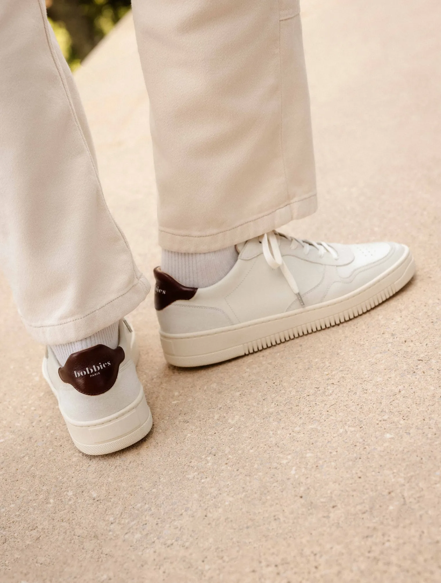 travis_3-4.webp Bobbies Sneakers | Travis