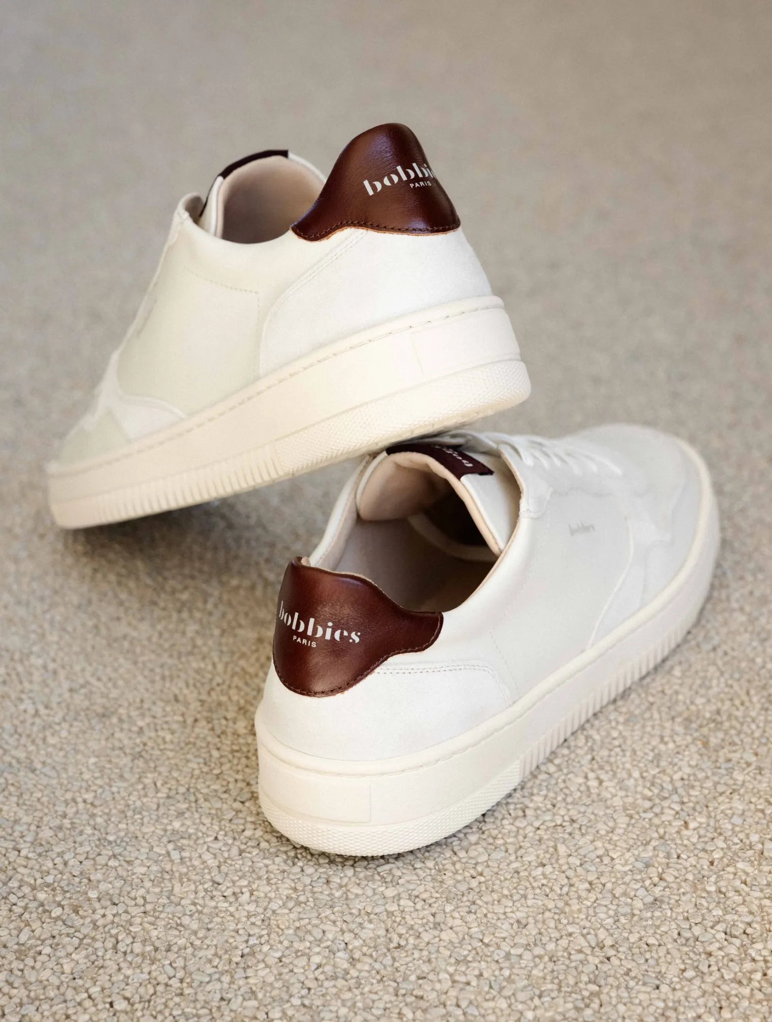 travis_5-4.webp Bobbies Sneakers | Travis