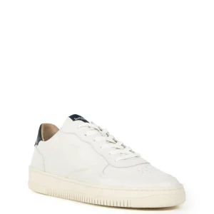 Bobbies Sneakers | Travis