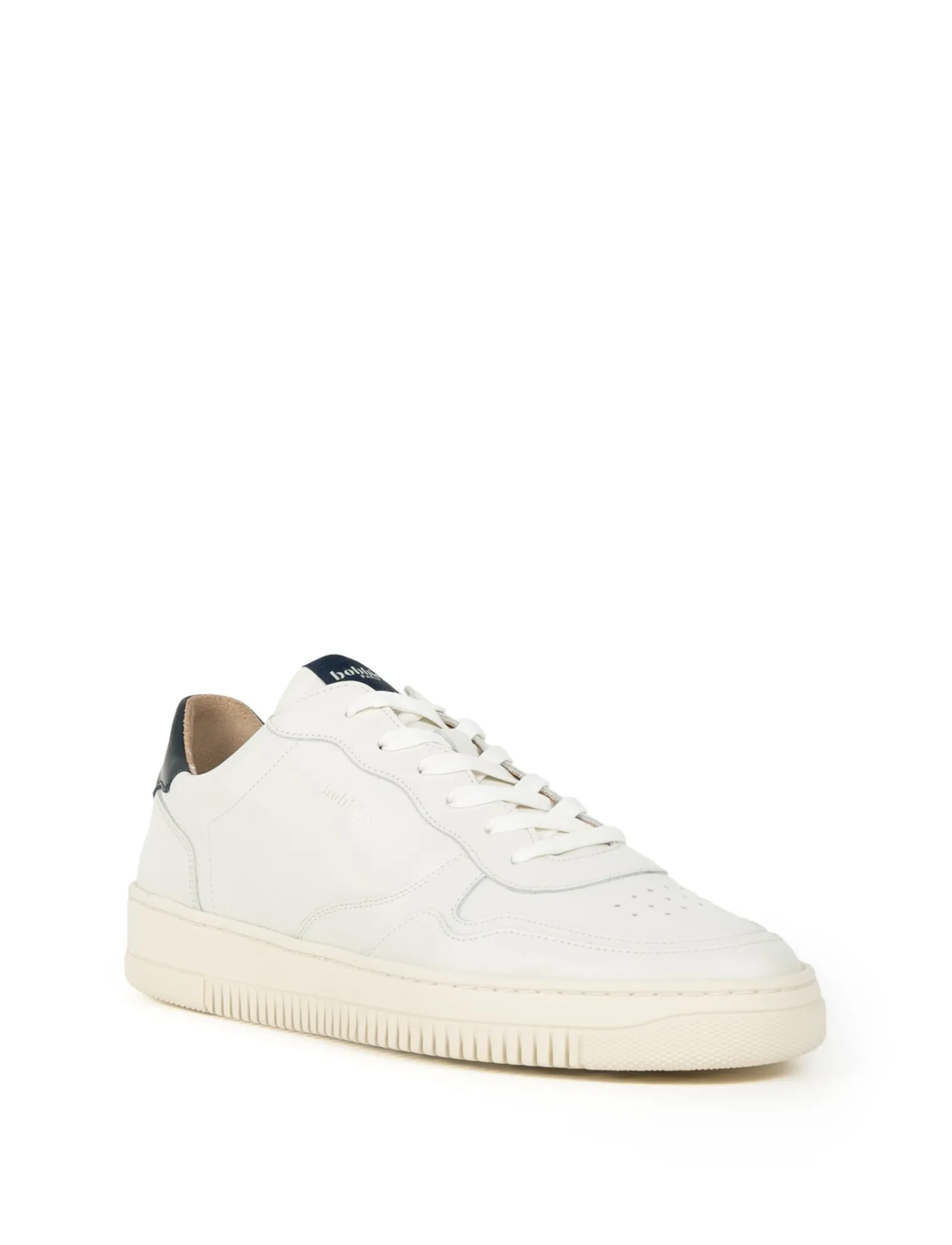 travis_7-1.webp Bobbies Sneakers | Travis