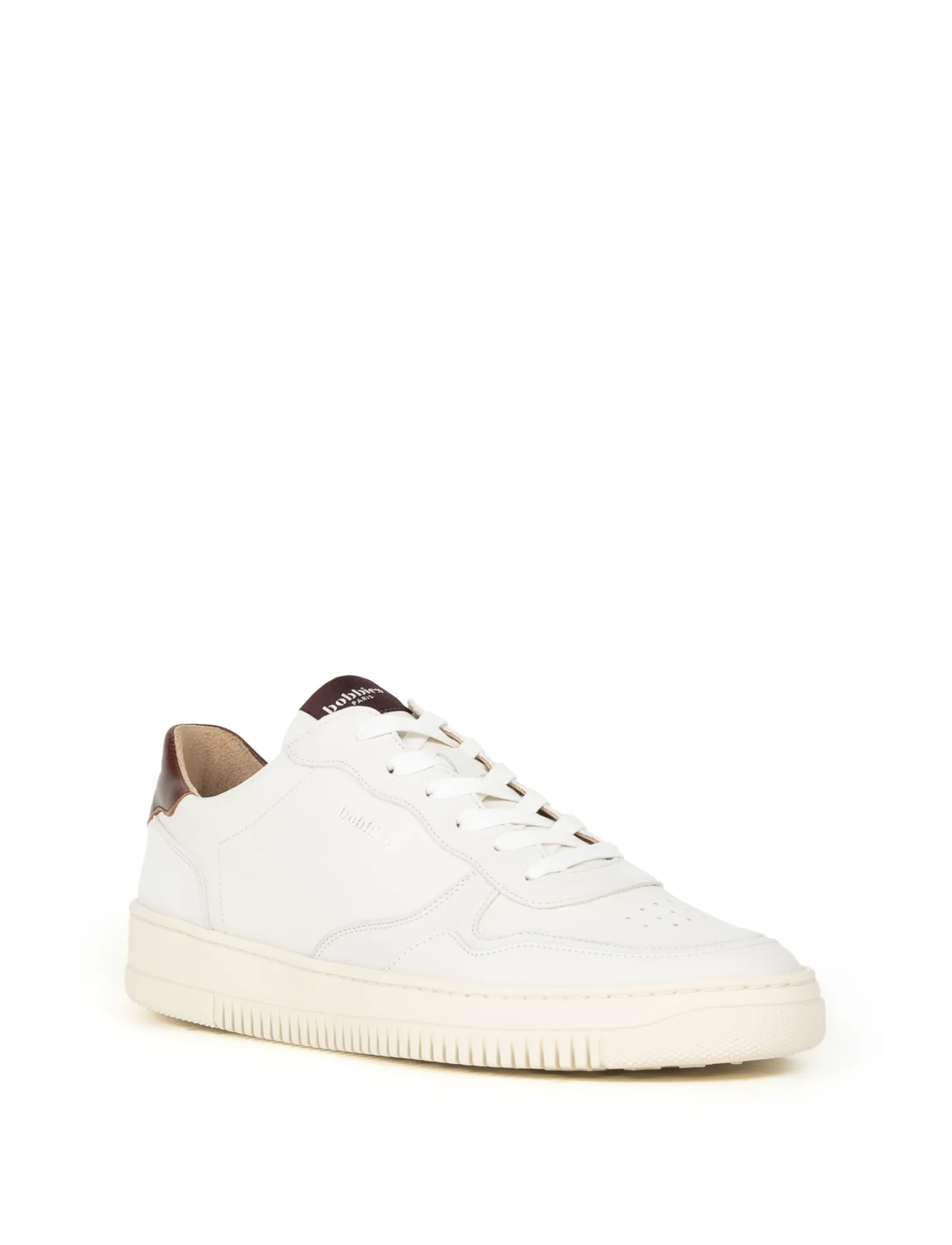 travis_7-4.webp Bobbies Sneakers | Travis