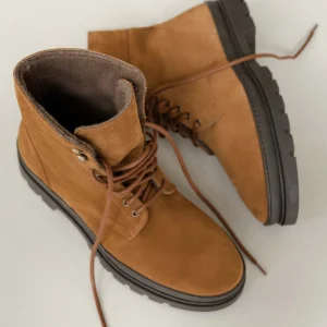 Bobbies Boots | Walber
