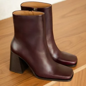 Women Bobbies Ankle Boots | Wilma